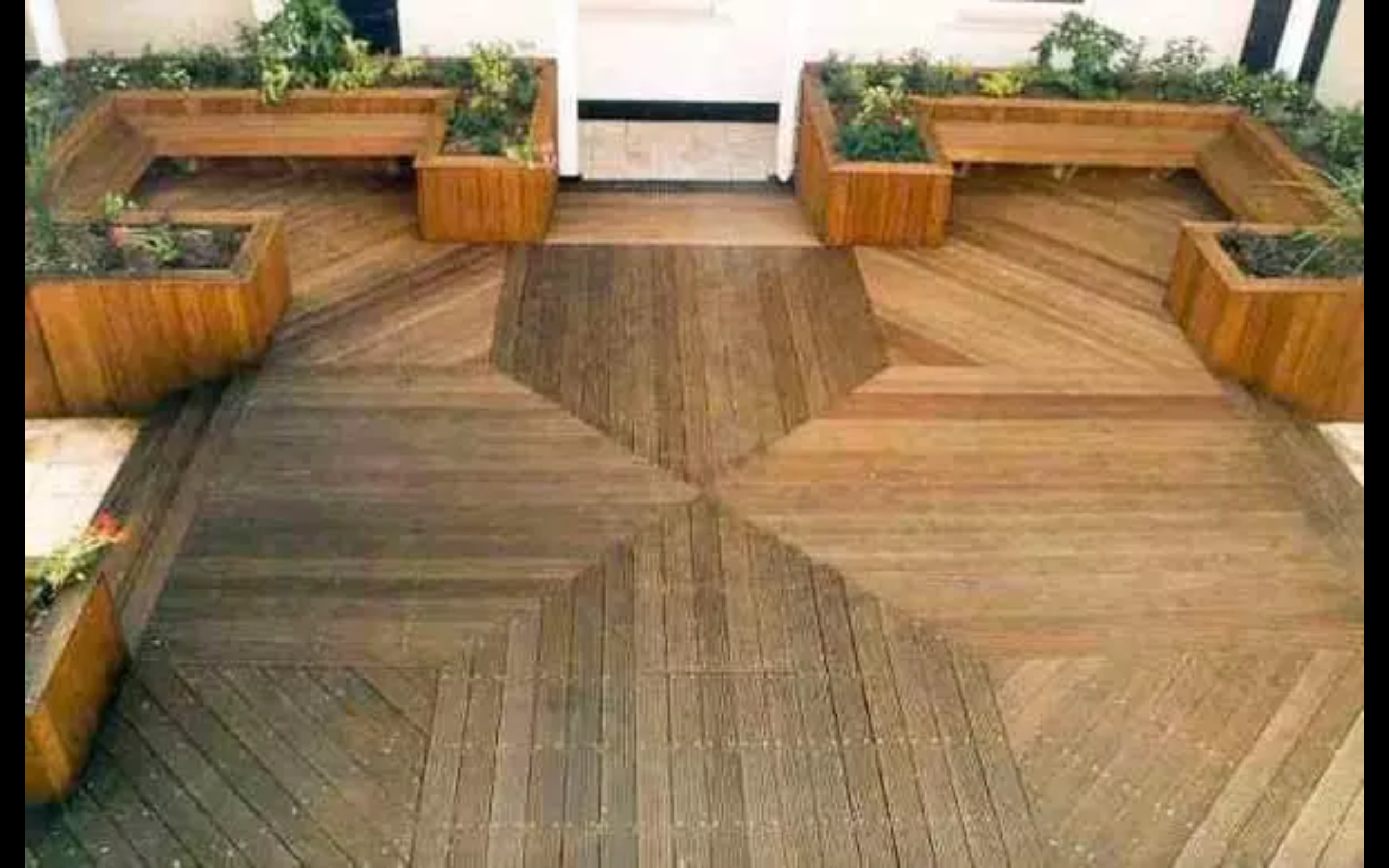 Custom Patterned Feature Deck