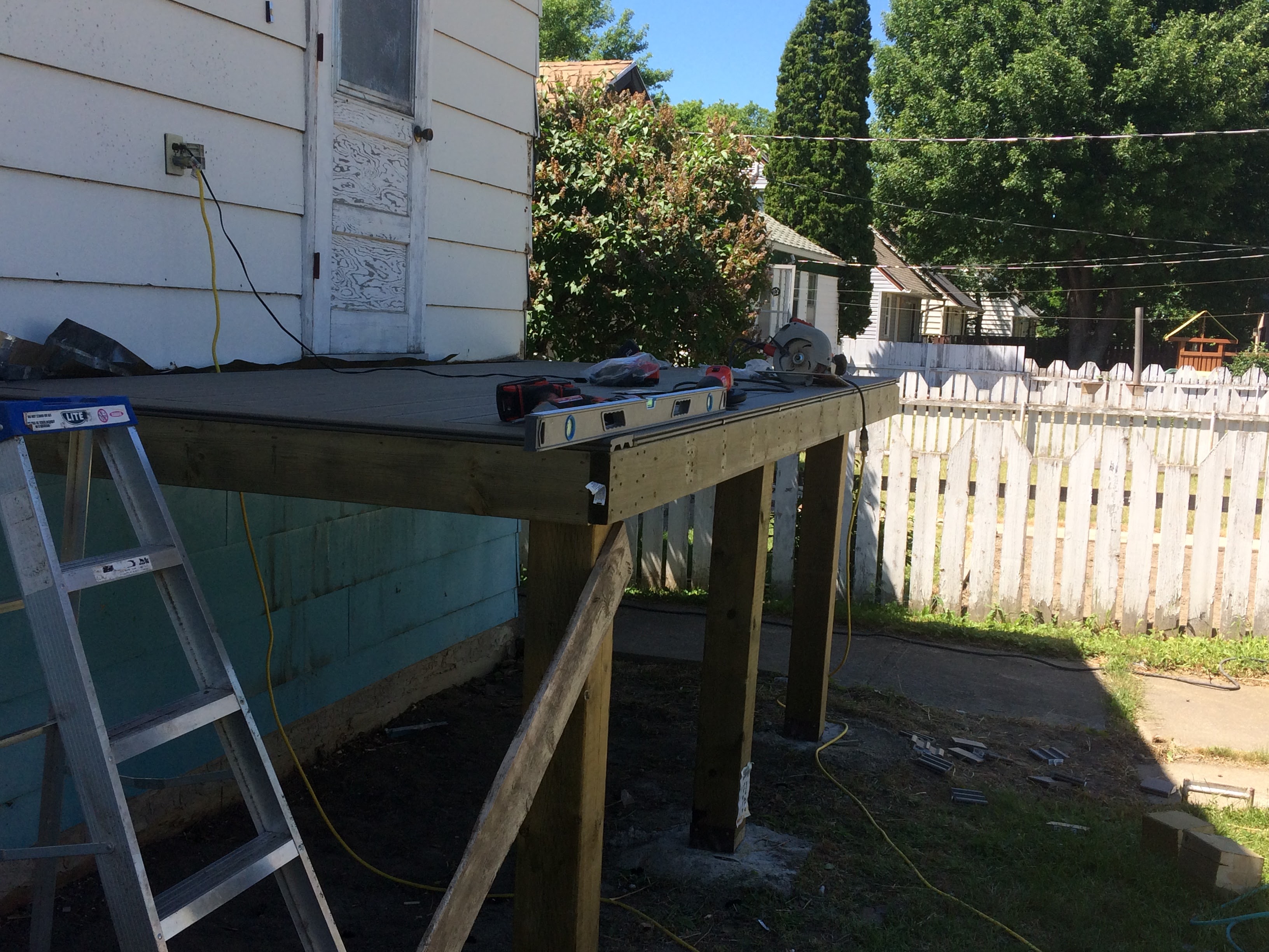 Small Back Patio Deck